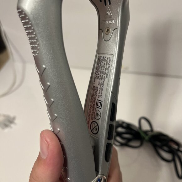 BaByliss Pro Nano-Titanium Digital Flat Iron BABCAIMANC 1-3/8" Tested Working! - Picture 5 of 5